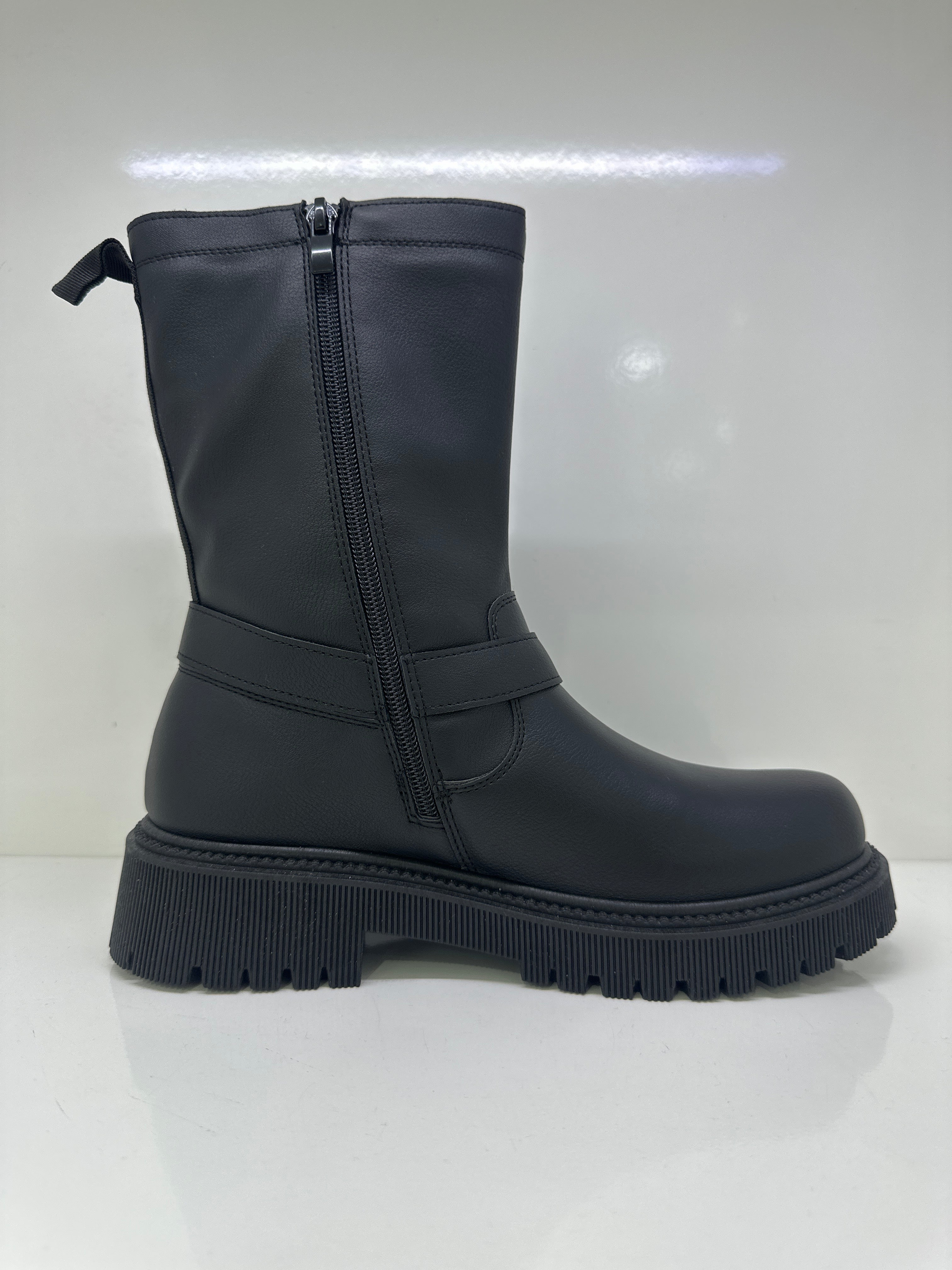 Boots Lancetti